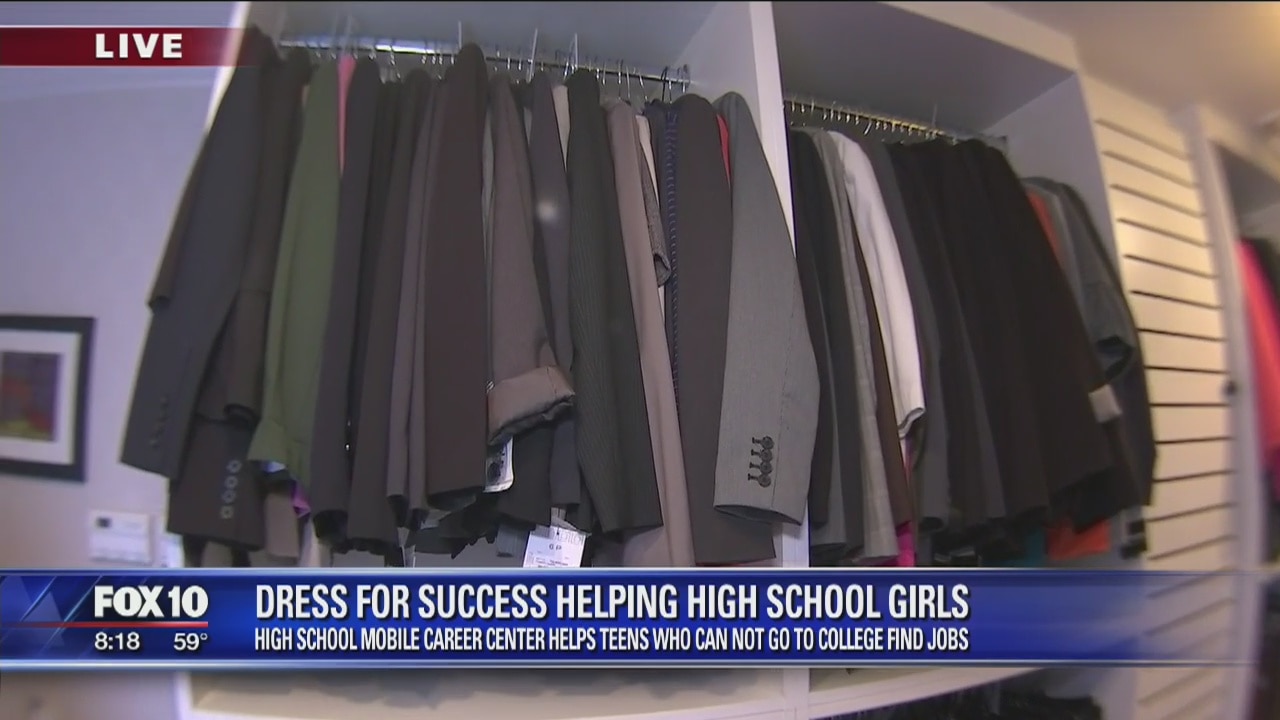 Dress for Success brings its mobile career center to Valley schools