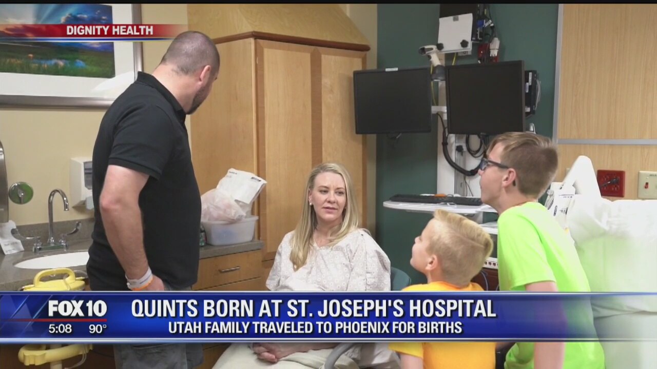 Utah woman gives birth to quintuplets at Phoenix hospital
