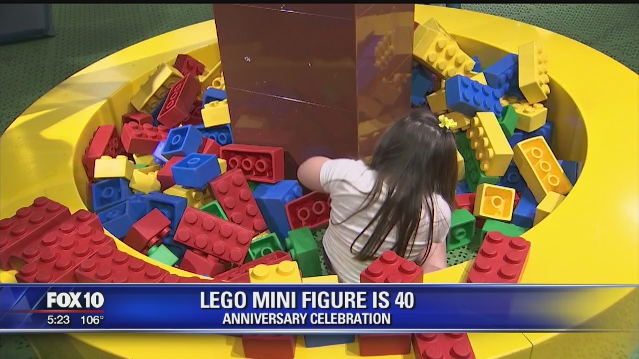 LEGOLAND Discovery Center celebrates birthday of iconic LEGO
