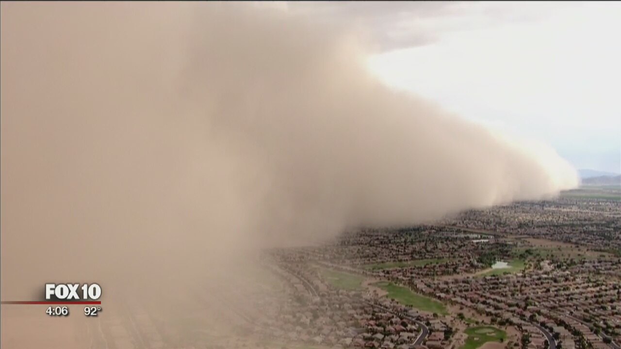 Valley experiences 3rd straight day of monsoon weather, as huge wall of dust moves in