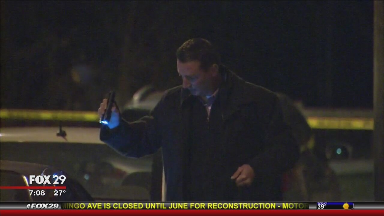 Police investigate double shooting in Strawberry Mansion