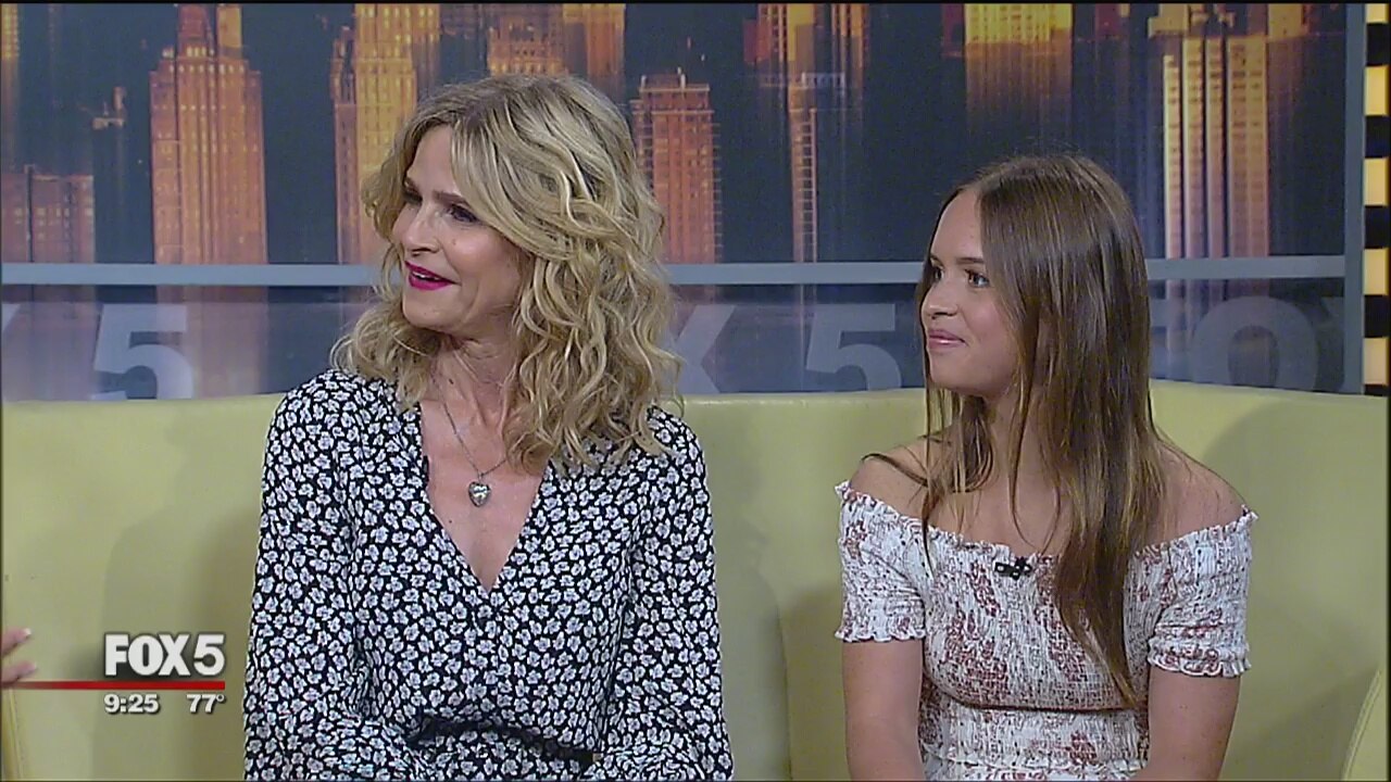 Kyra Sedgwick & Ryann Shane