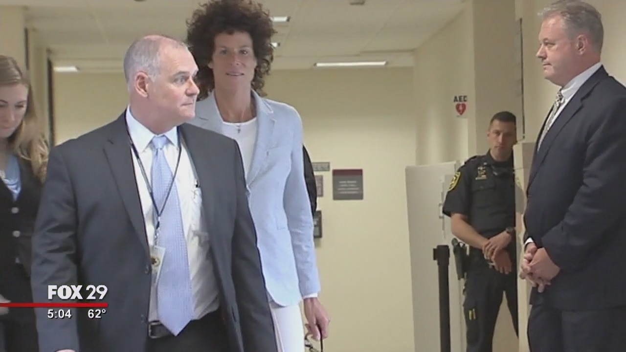 Cosby's accuser says she was drugged, groped; `I was frozen'