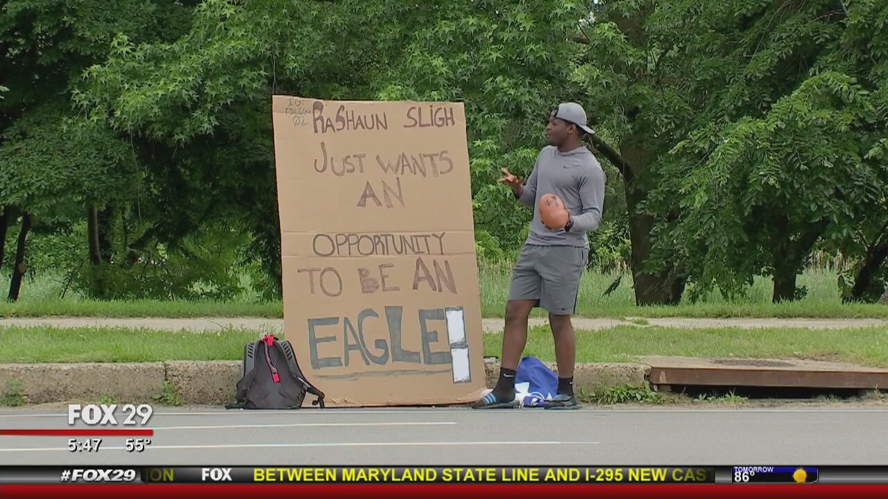 Philly native waits outside Eagles' practice hoping for tryout