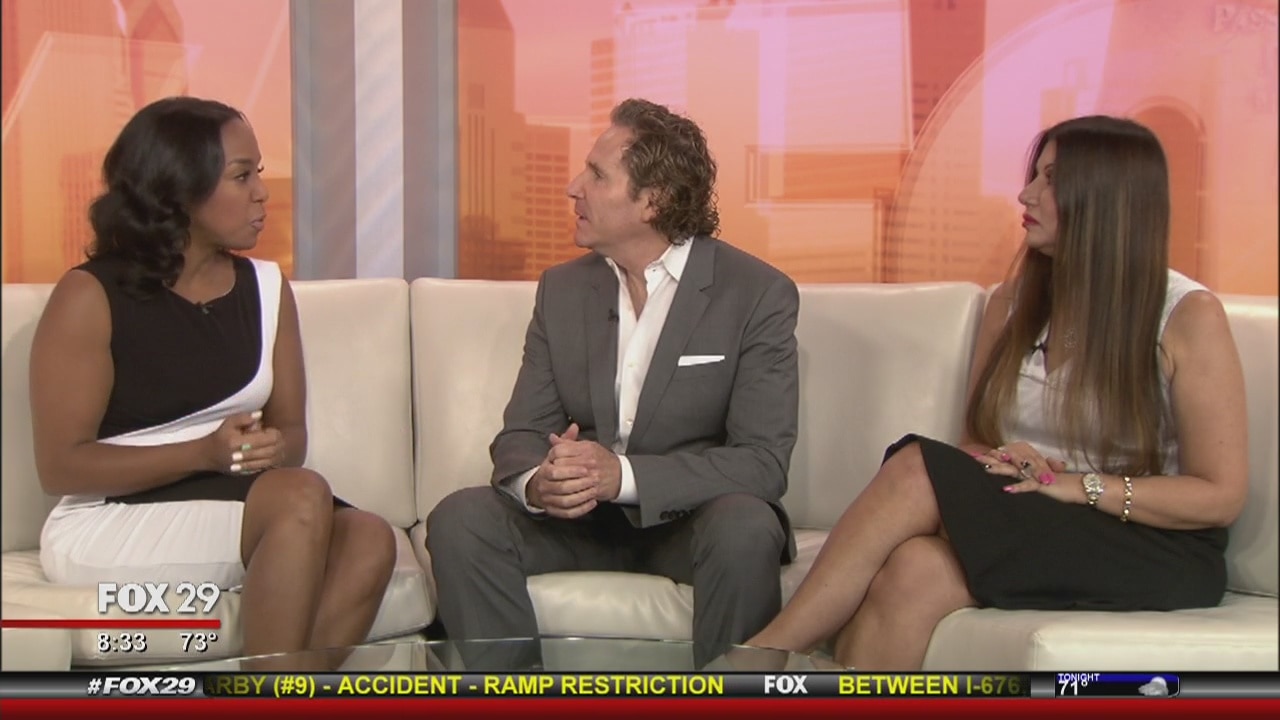 Plastic Surgeon Weighs In On Social Media Commercialization