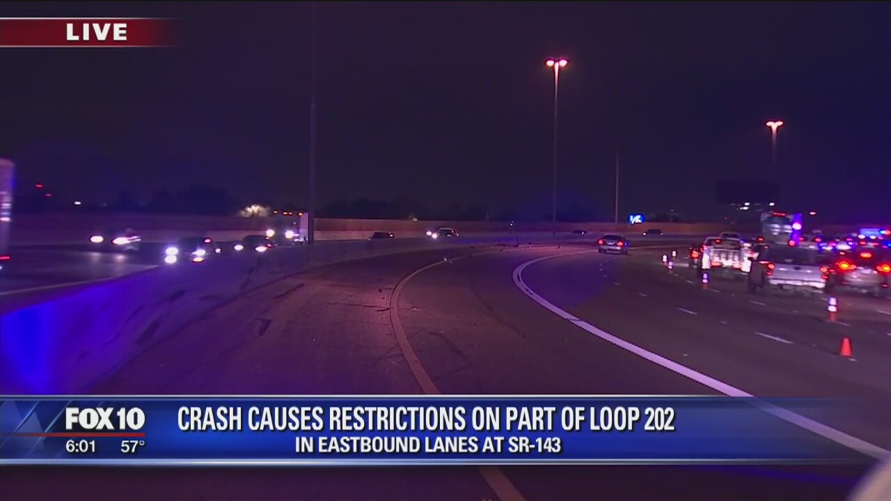 Serious motorcycle crash closes Loop 202 in Phoenix