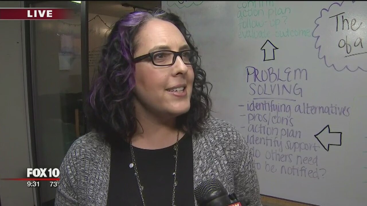 Teen Lifeline aims to help teen struggling with suicidal thoughts