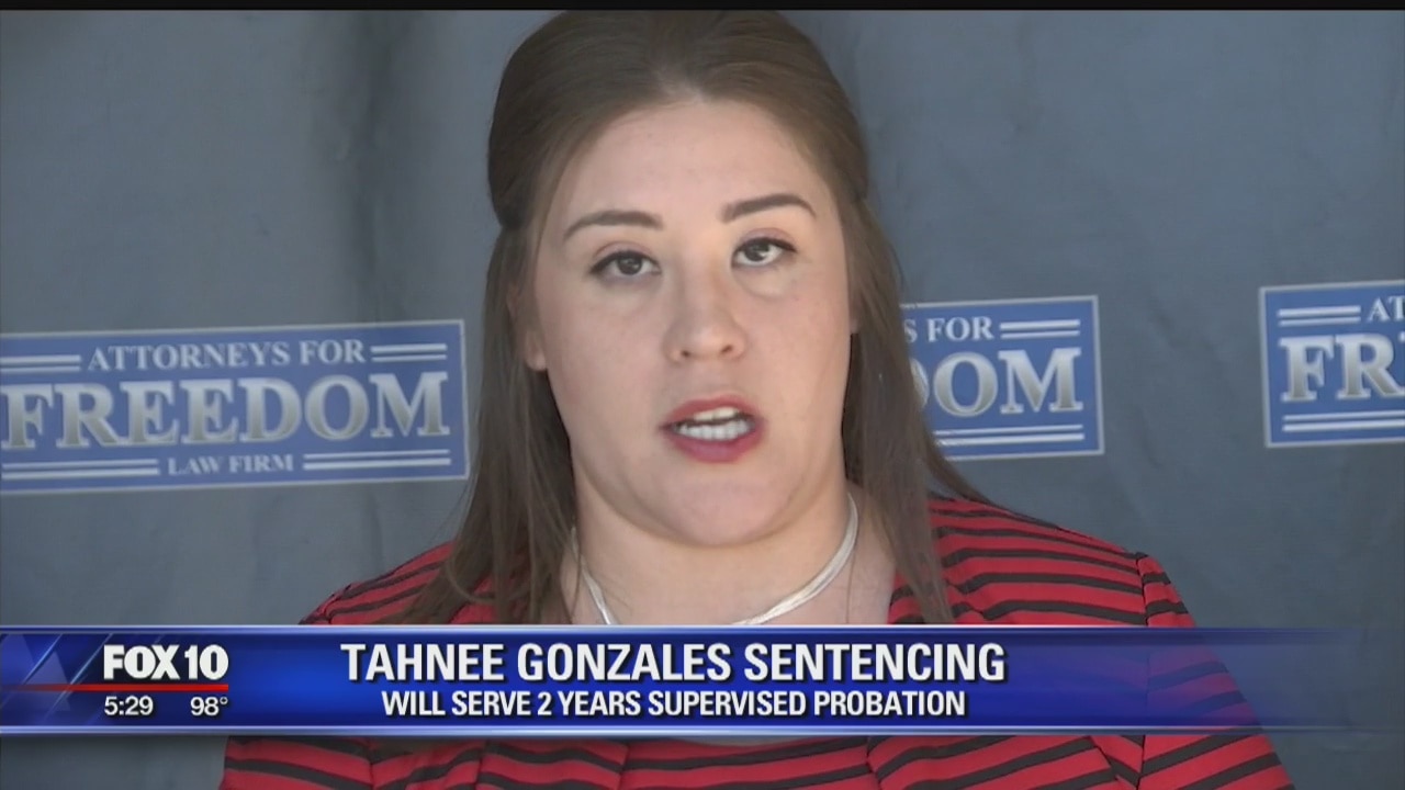 Woman who lifted Arizona mosque items gets probation