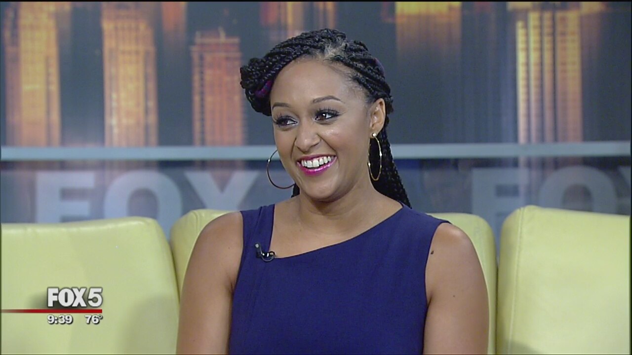 Tia Mowry Hardrict