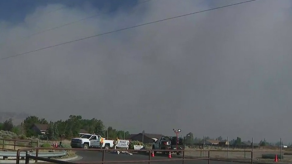 New fire burns 1,600 acres near Flagstaff
