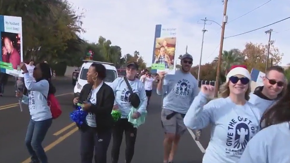51st annual Fiesta Bowl parade honors lost loved ones