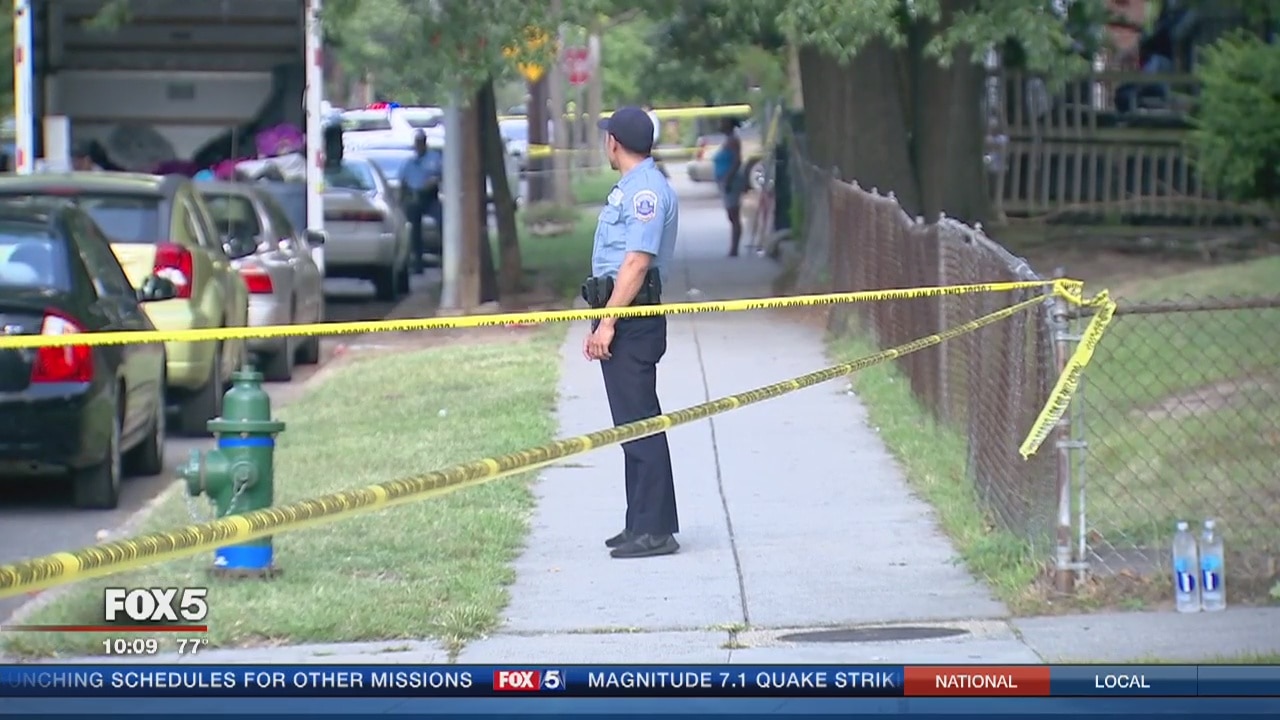 Teenager killed in Southeast DC double shooting