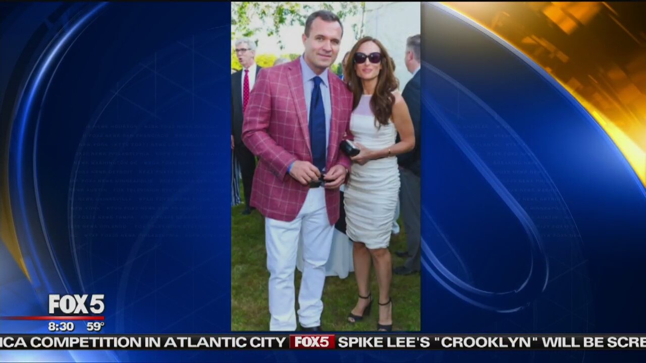 Greg Kelly gets engaged