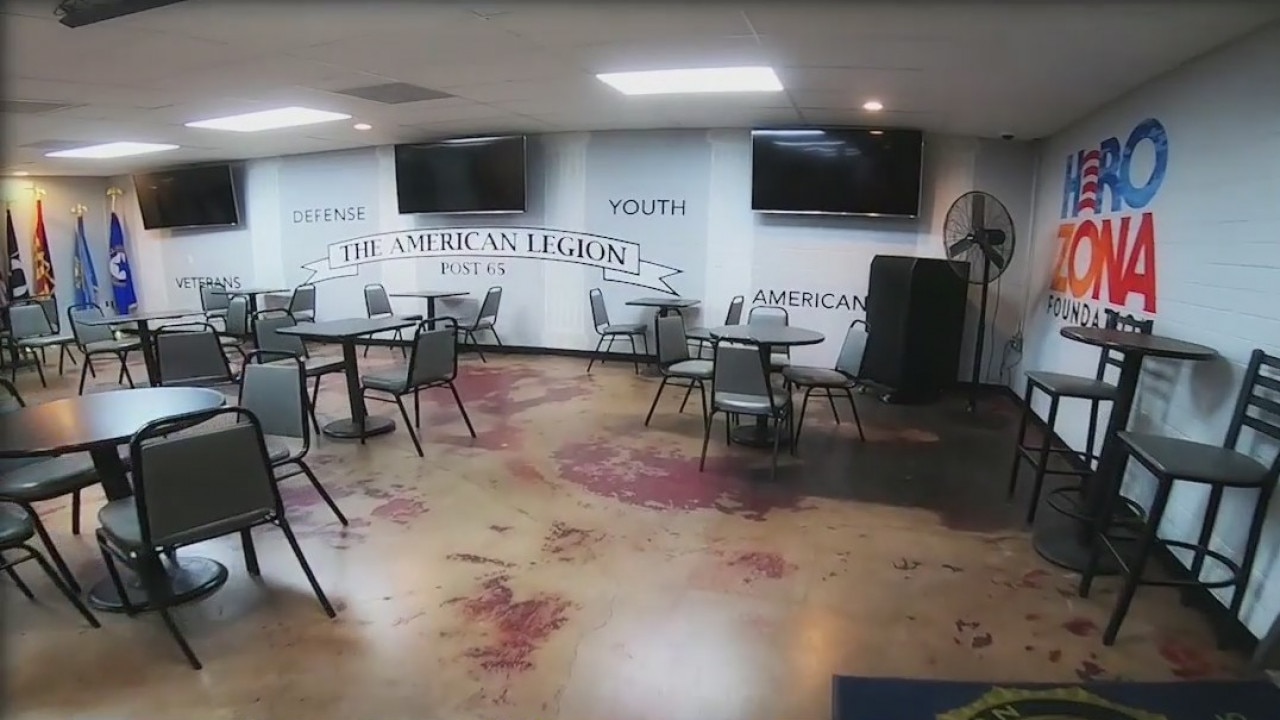 Reopened restaurant aims to help out community