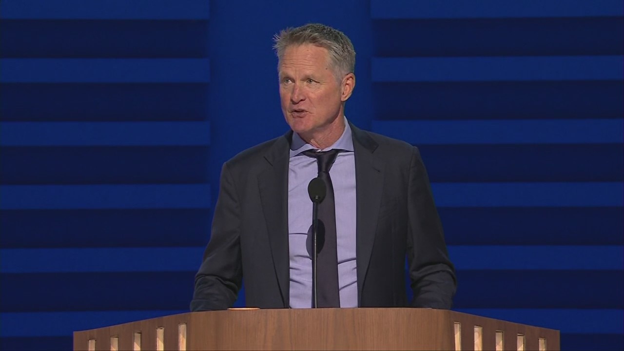 2024 DNC: Steve Kerr takes stage