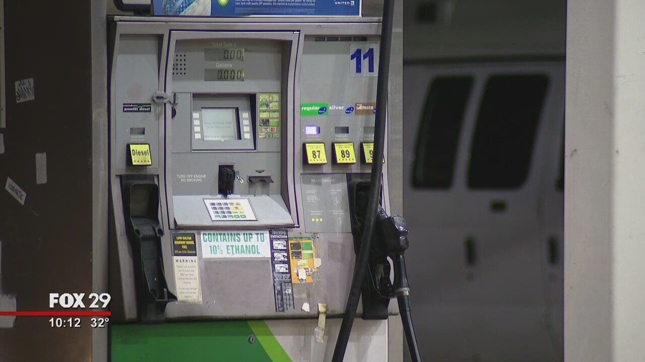 Police: Skimming device found at Delaware County gas station