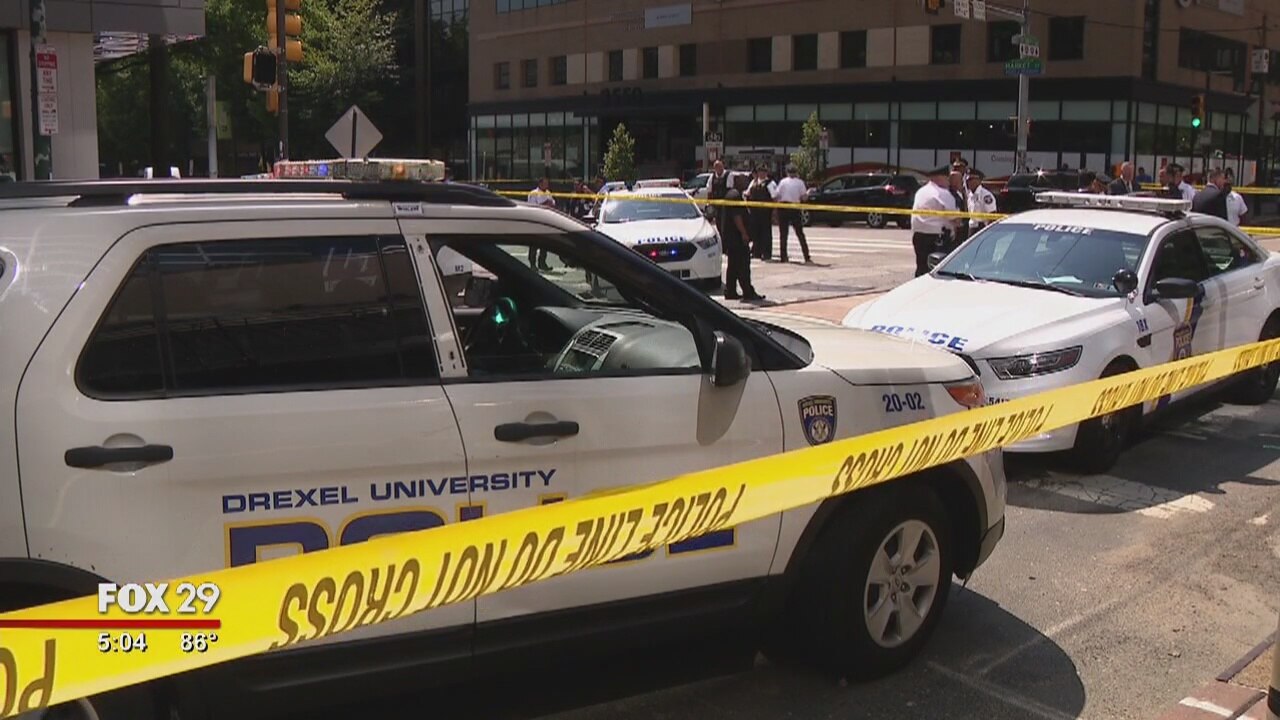Armored truck guard fires at robbery suspects in University City