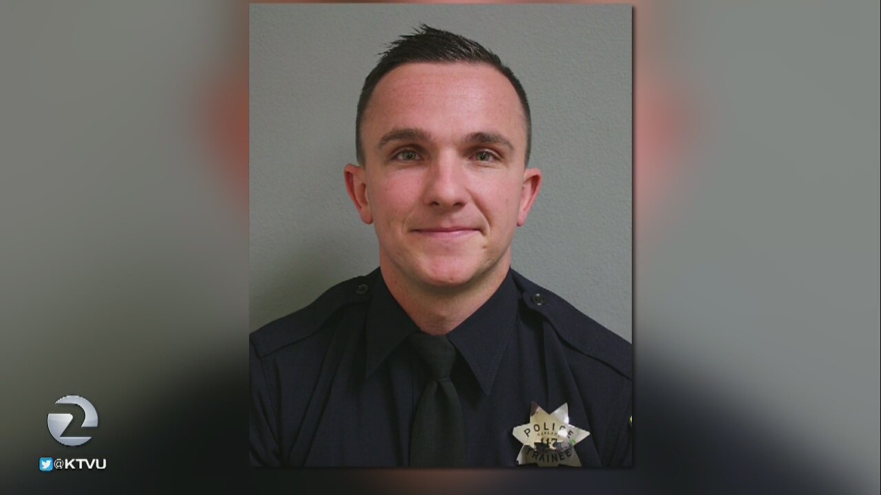 Injured Oakland officer's family praying for miracle