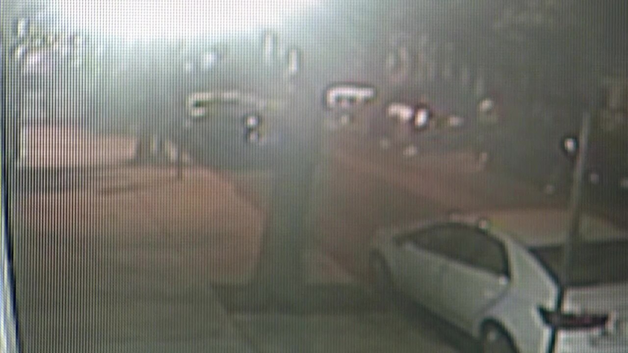 Center City shooting that injured 3 captured on surveillance video