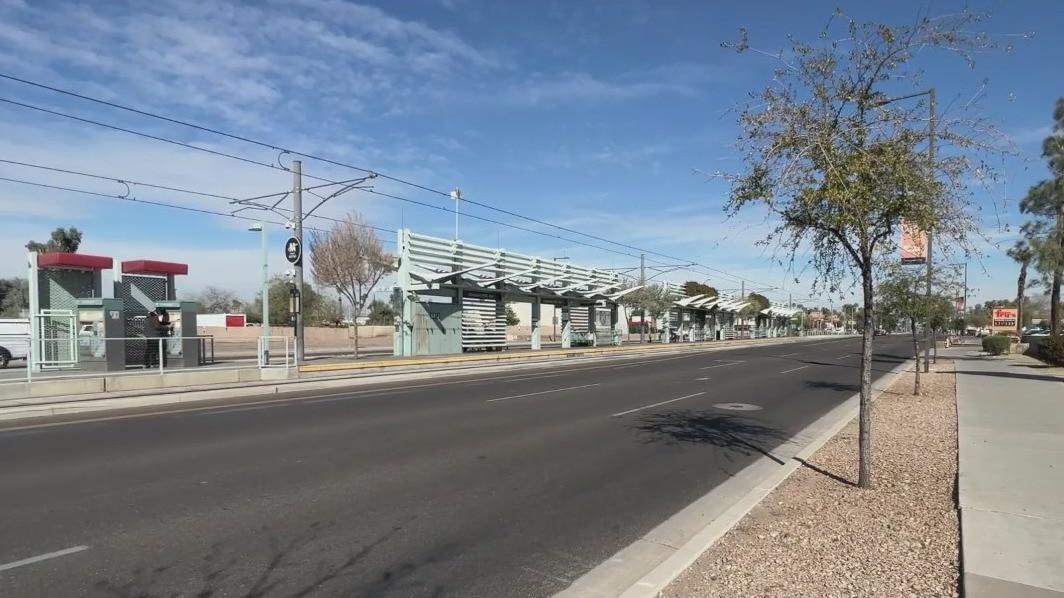 2-year-old boy in stroller hit by red-light runner in Phoenix