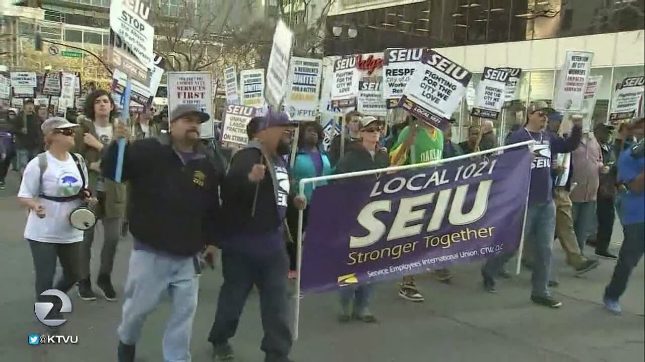 Oakland city workers to return to work Tuesday; strike 'suspended'