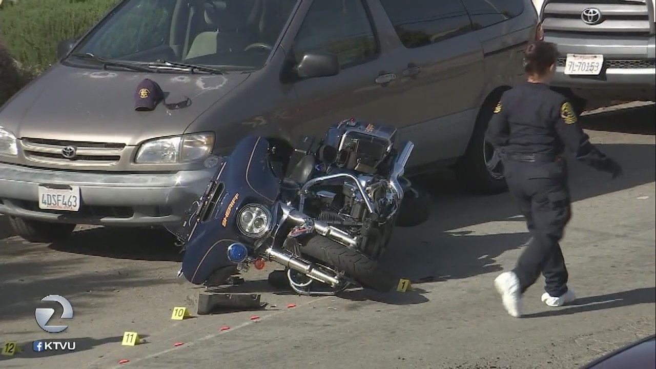 Deputy rammed by stolen SUV, fires shots