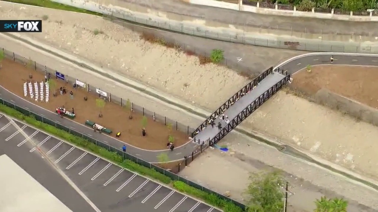 Pacoima Wash Greenway opens