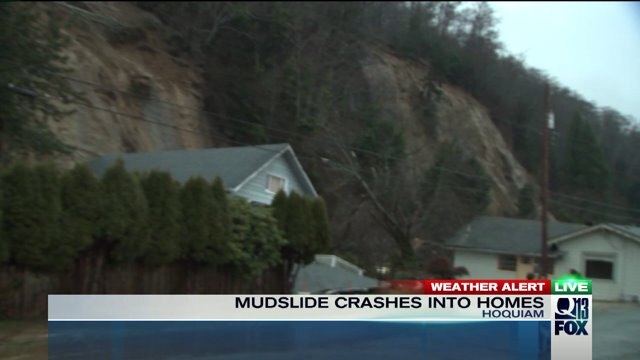 Landslides crash into homes in Hoquiam, Wash.