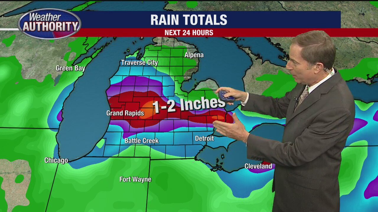 Flood watch overnight with heavy rain chance