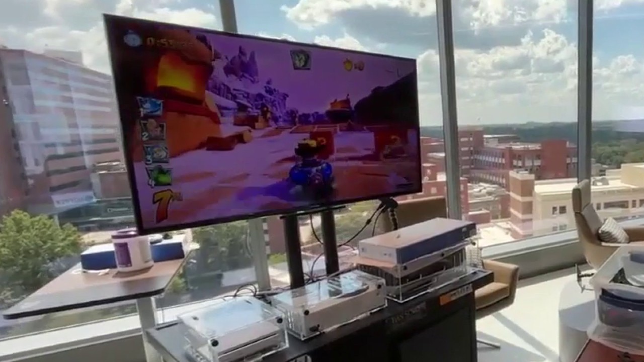 ATL United players try adaptive gaming at Shepherd Center