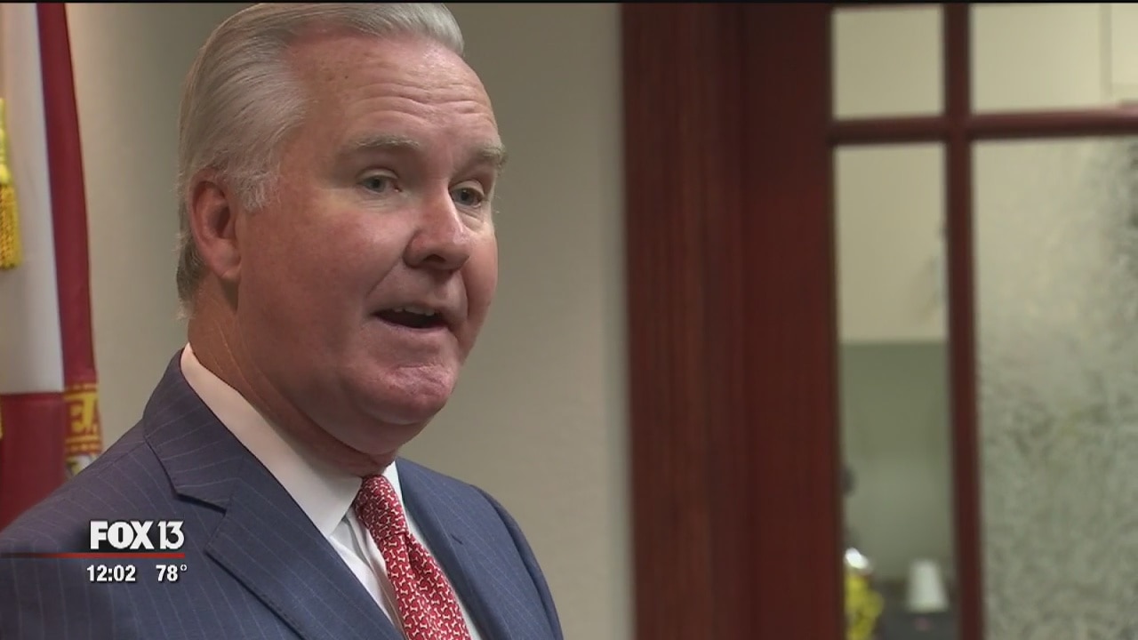Mayor Bob Buckhorn opts out of gubernatorial race