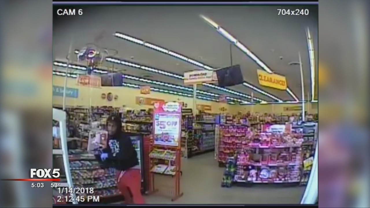 Robbers fire shots in Conyers store
