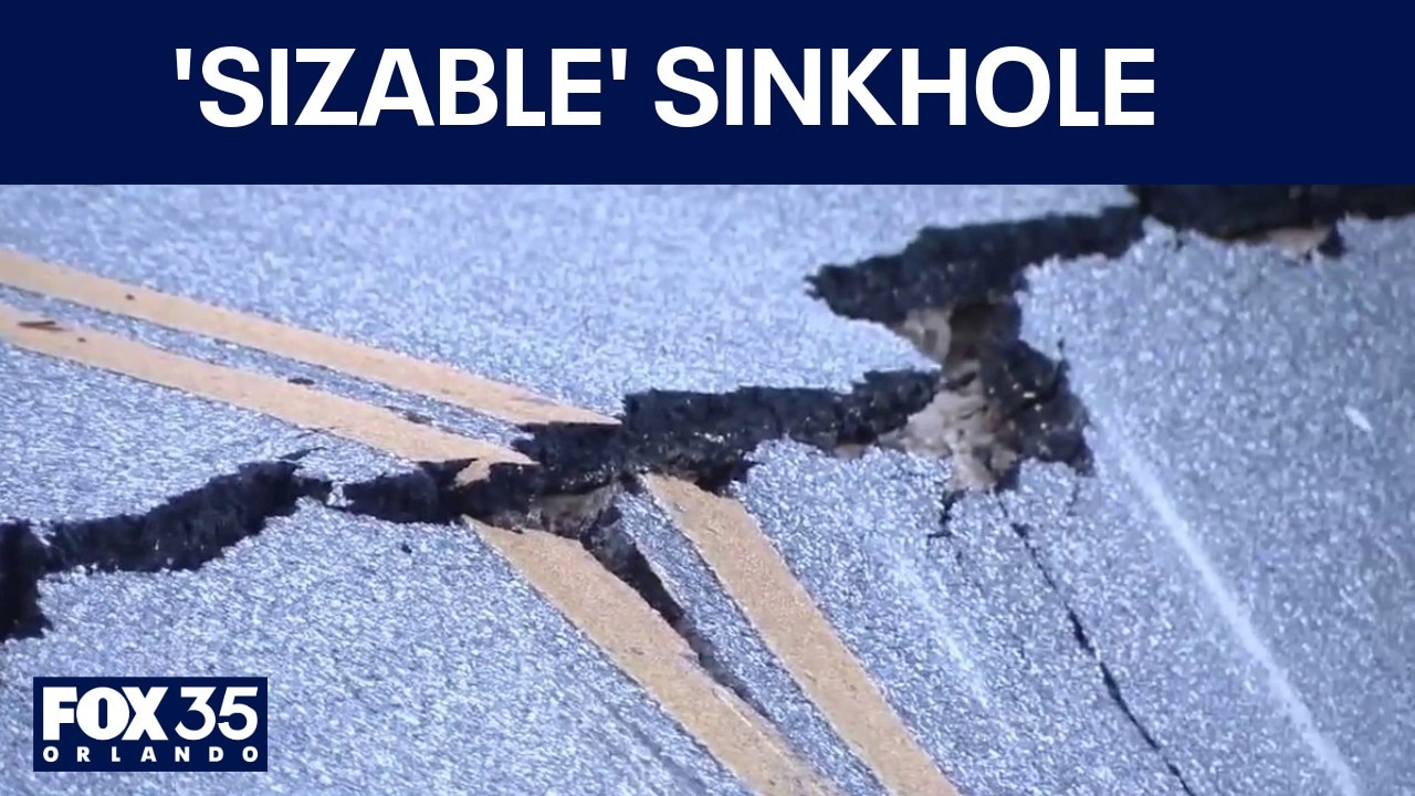 20-foot wide Maitland sinkhole: Cars damaged
