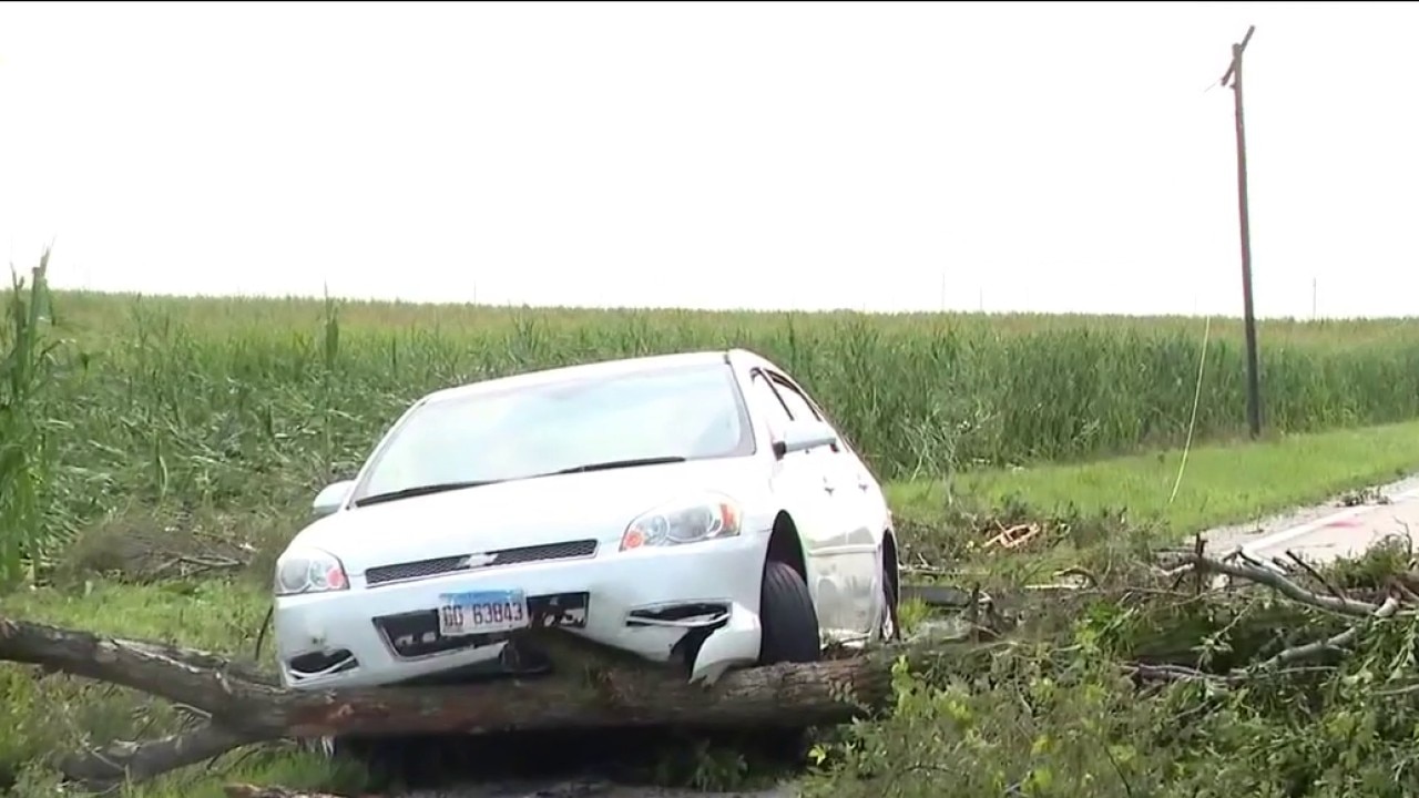 Severe storms leave widespread damage across Chicago area, LaSalle County