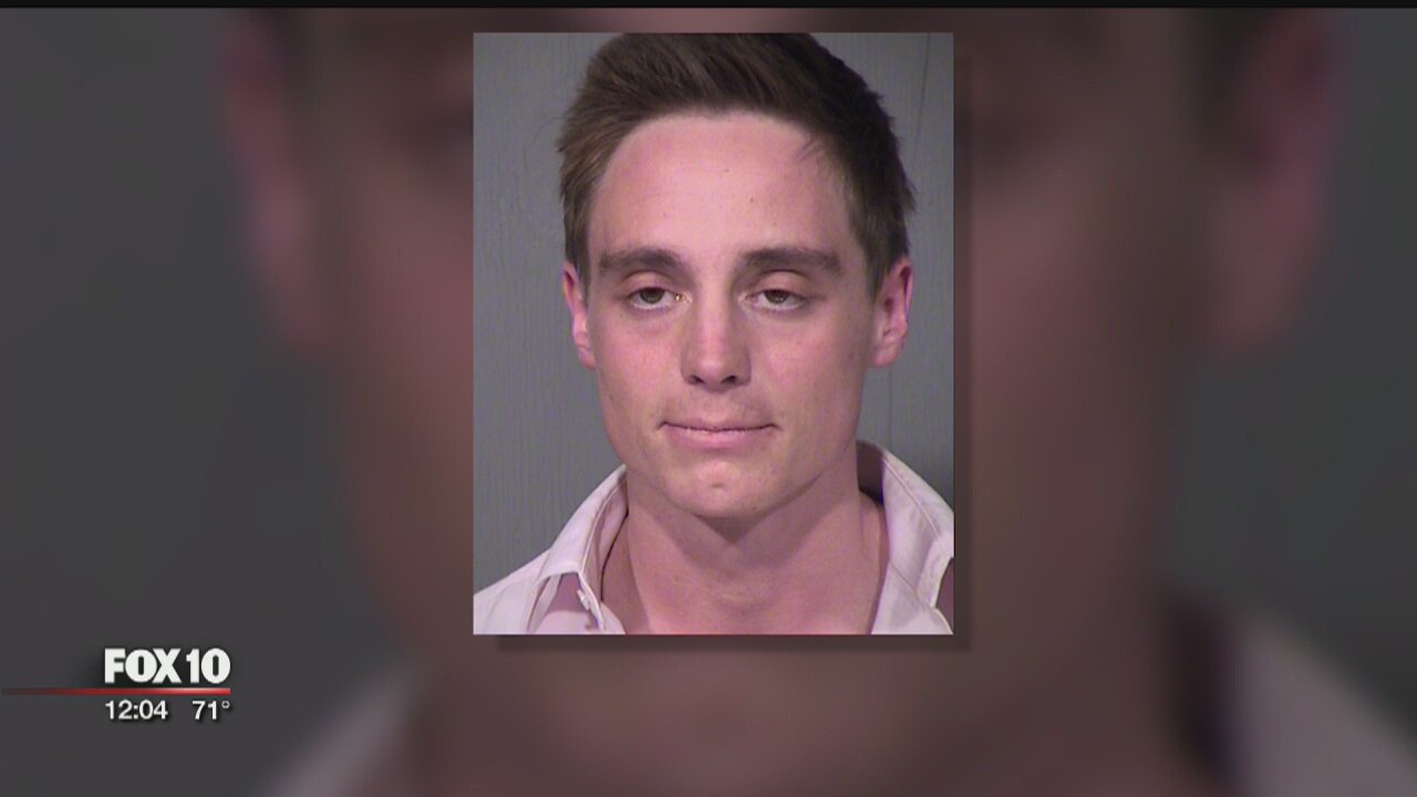 Man arrested following slow-speed pursuit on Phoenix freeway