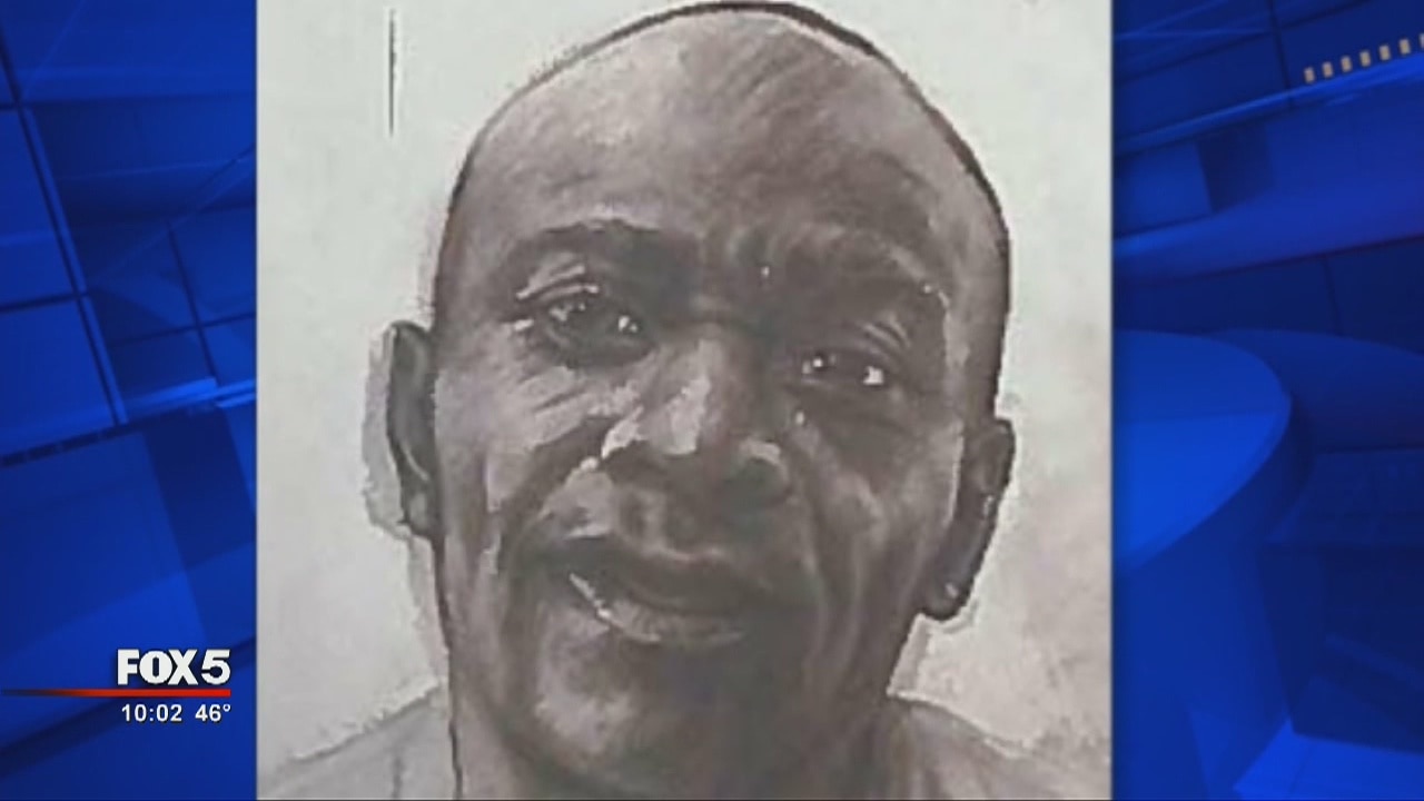 Police hunt for kidnapper