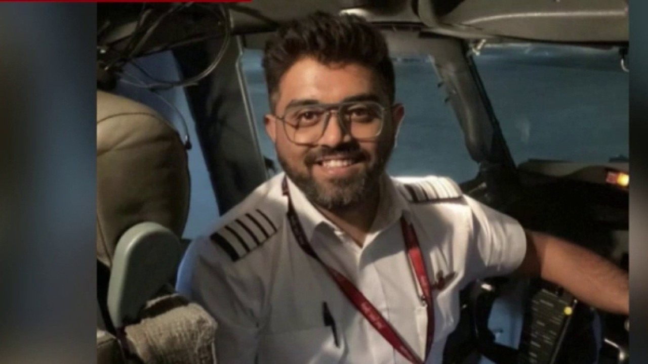 Flydubai captain hailed hero after subduing co-pilot mid-air
