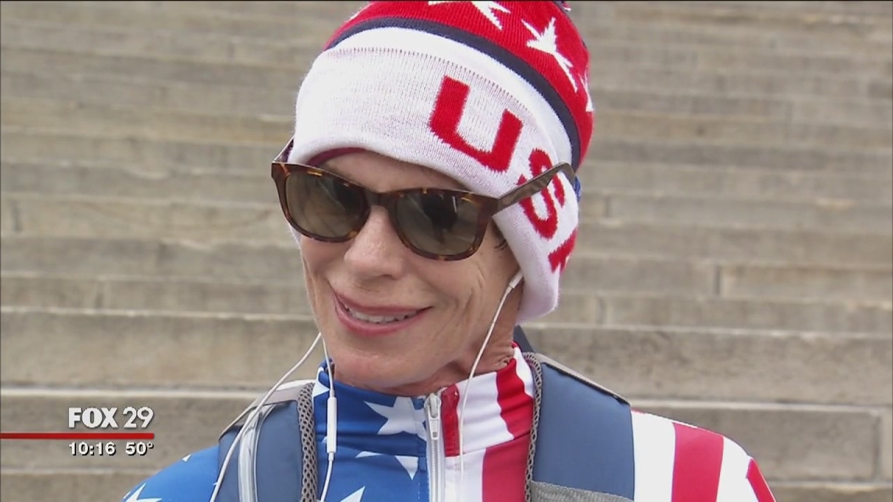 Cancer survivor finishes marathon of love at Art Museum steps