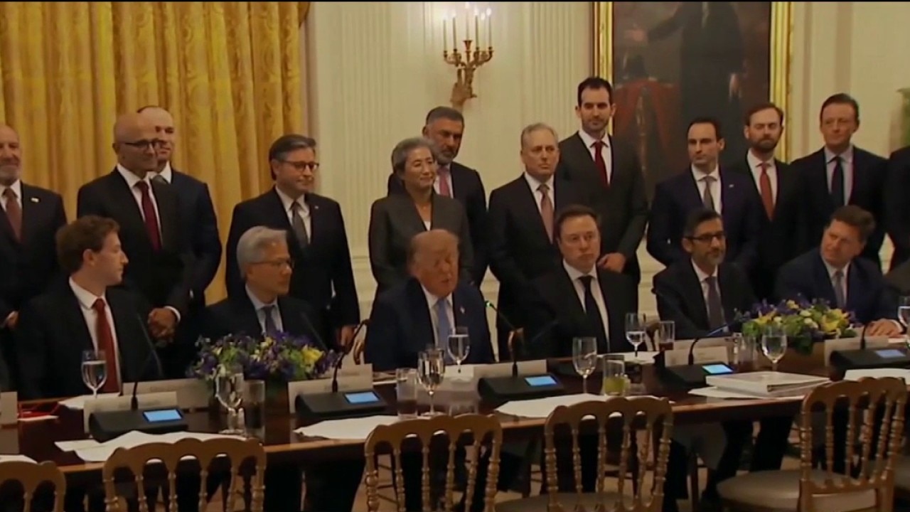 Tech industry leaders sign AI agreement at White House