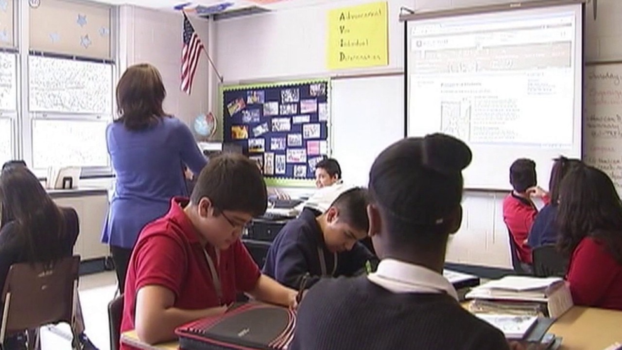 CPS unveils nearly $10B budget with layoffs, furlough days and spending freeze