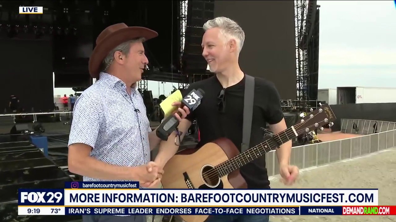 Bob Celebrates Barefoot County Music Weekend In Wildwood