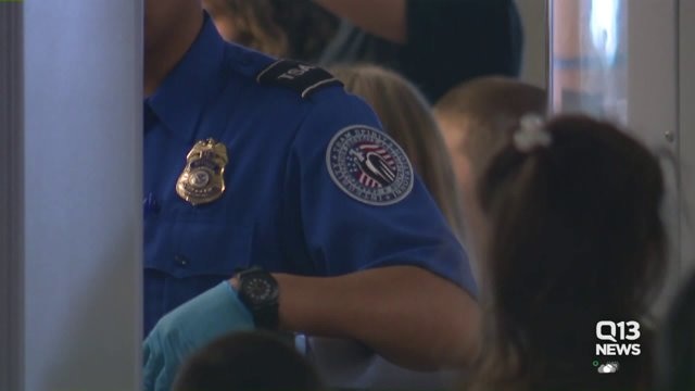 TSA agent accused of taking upskirt pics at Sea-Tac