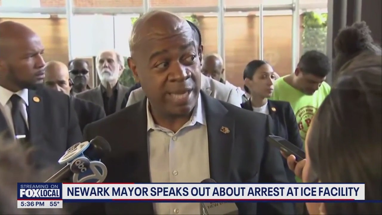 Newark Mayor speaks out about arrest at ICE facility | FOX 13 Seattle