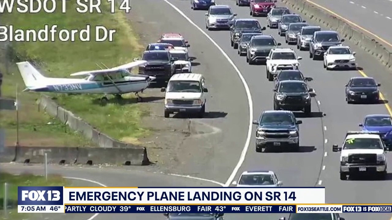 Small plane makes emergency landing on SR 14 in Vancouver