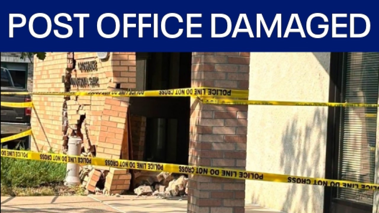 Car crashes into post office in Crosslake, MN 