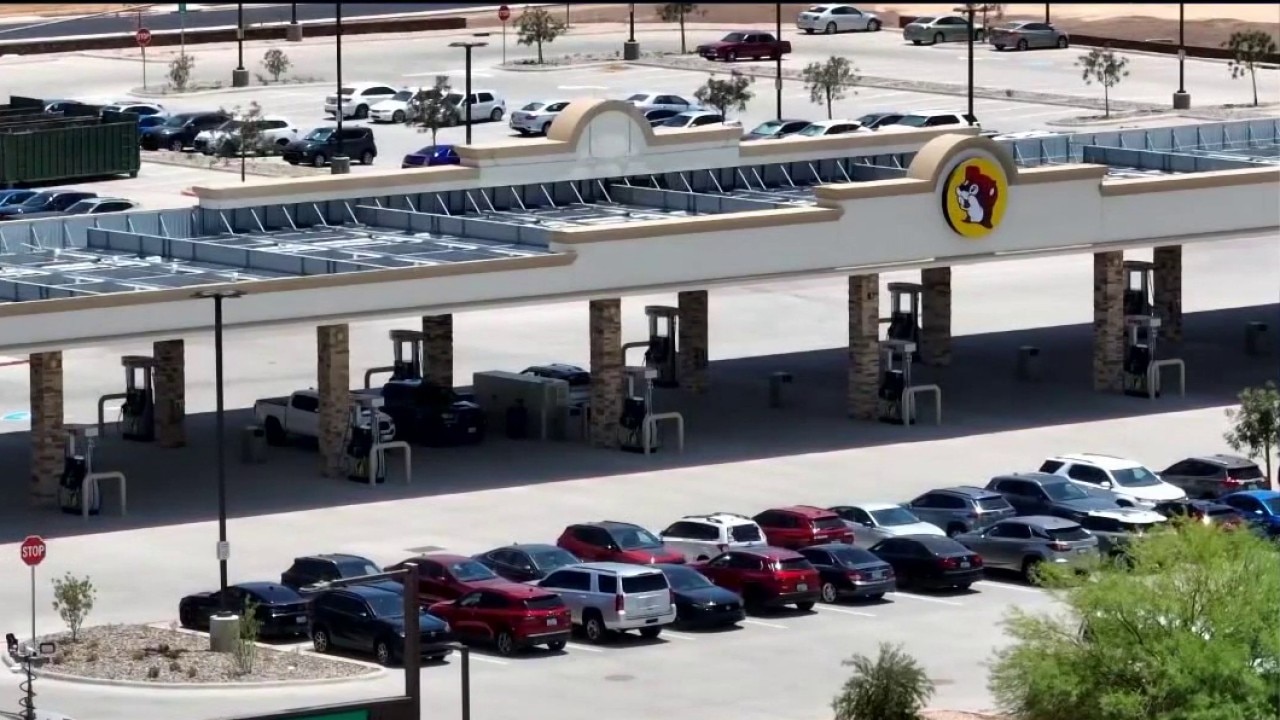 Arizona Buc-ee's: What to know ahead of grand opening