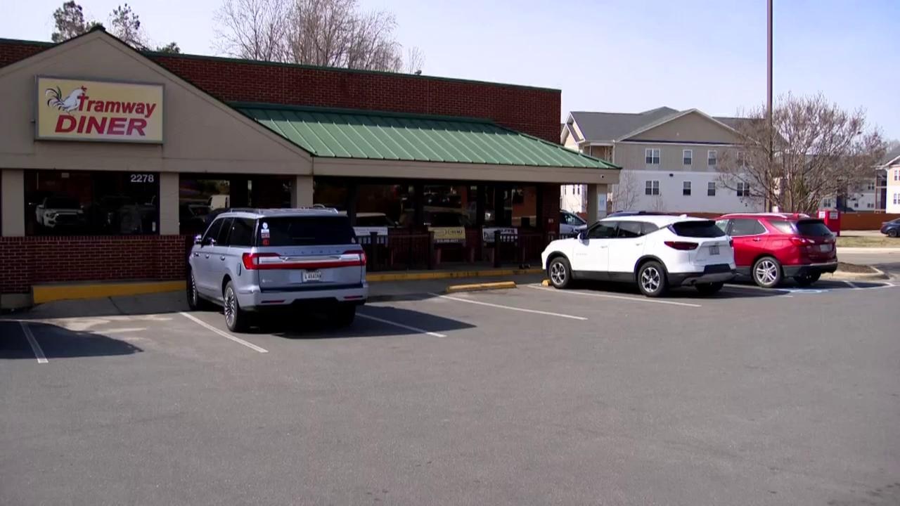 Tar Heel Traveler: Tramway Diner