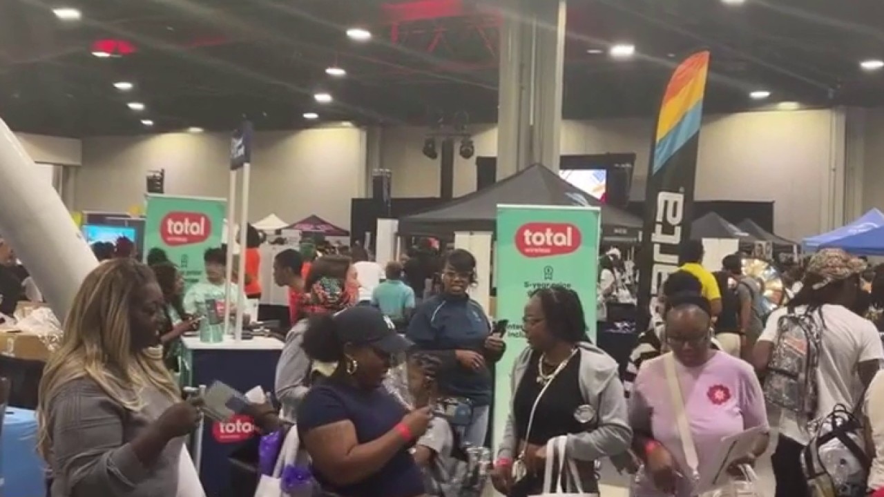 APS celebrates busy Back 2 School Bash