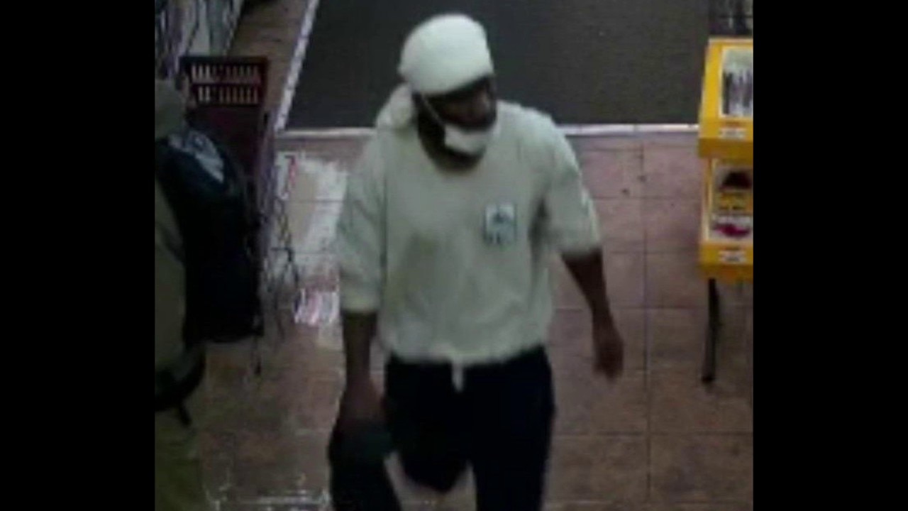 Police search for robbery suspect after violent attack at Seattle store