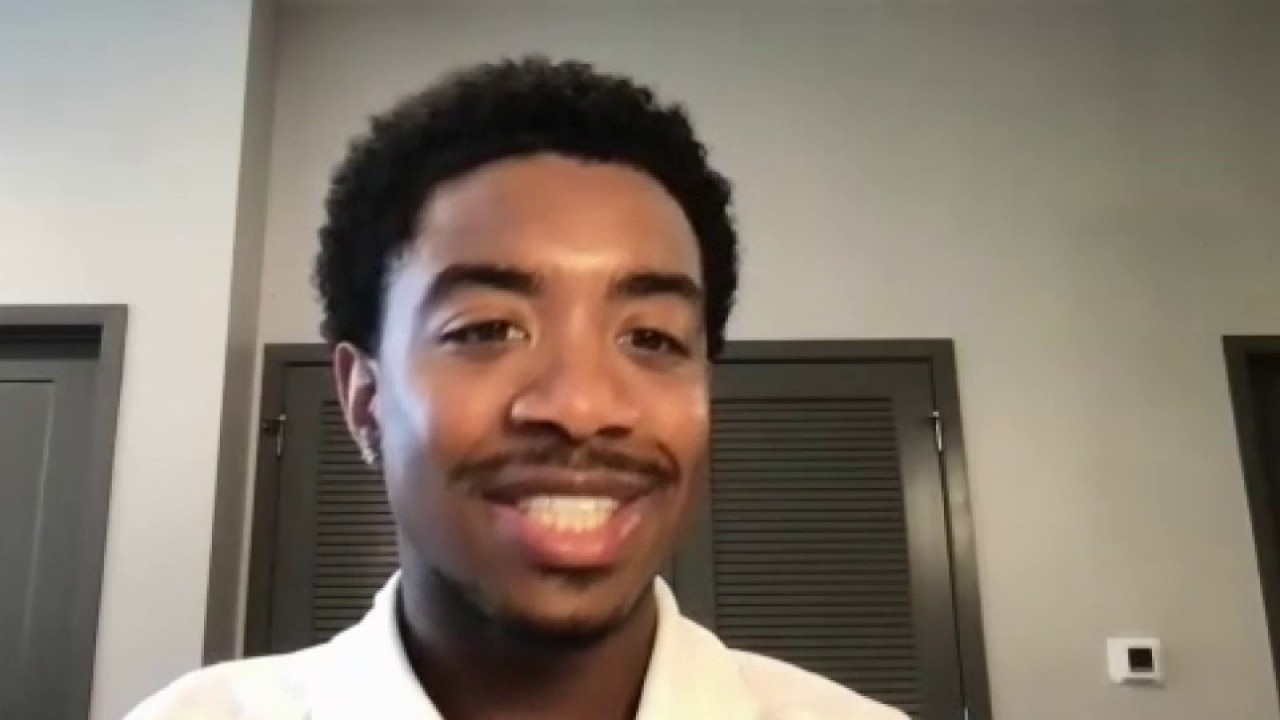 Houston man inspired to become doctor after rare illness left him paralyzed as a child